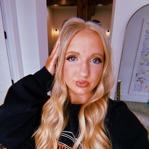 Meet your Posher, Zoey